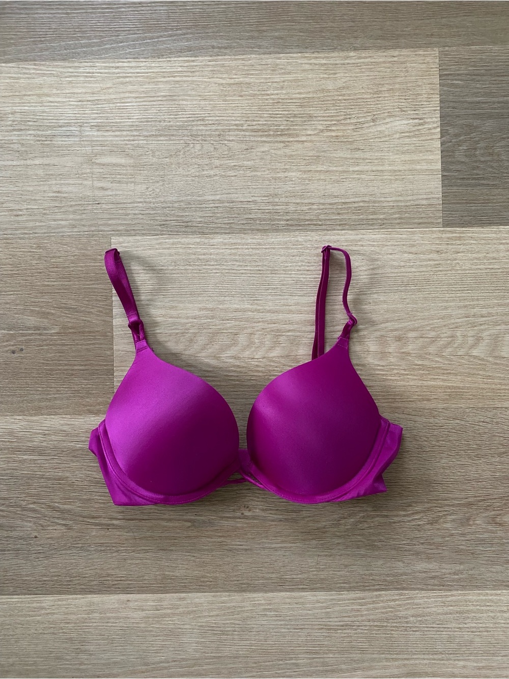 VS bombshell bra 32B